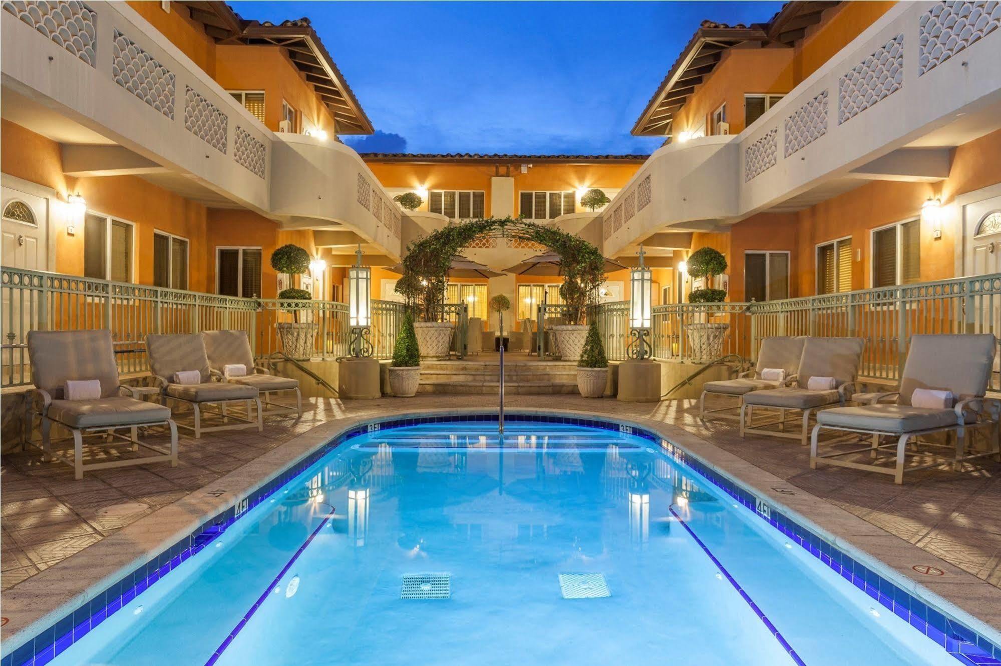 בל הארבור Sun Harbour Boutique Hotel מראה חיצוני תמונה